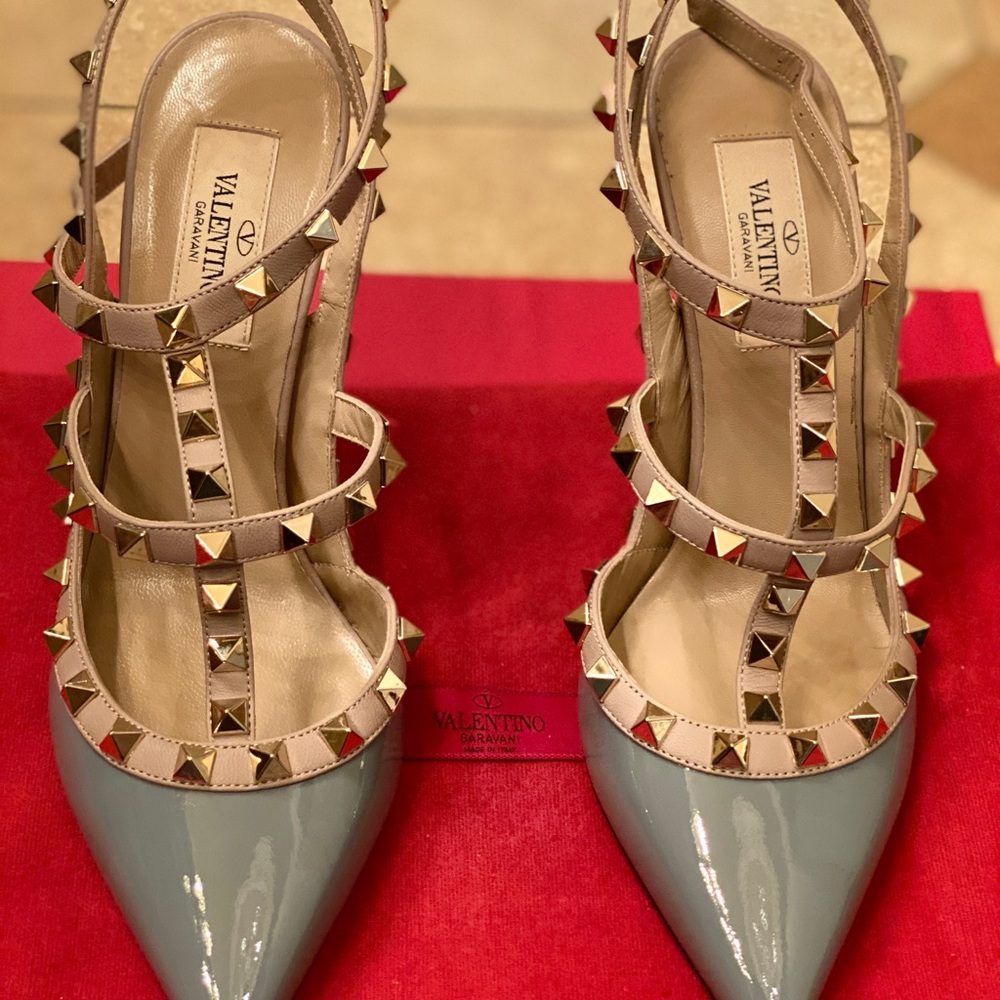 Valentino Rockstuds Baby blue